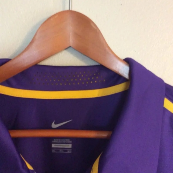 MENS NIKE DRI-FIT SHIRT.... - Picture 2 of 10